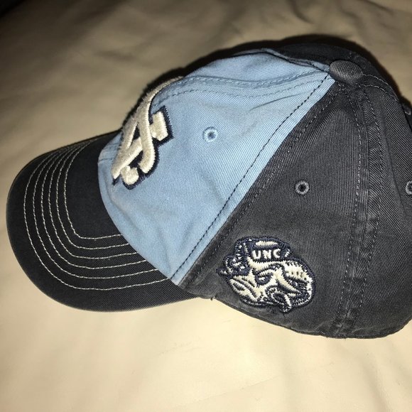 University of North Carolina Hat - Picture 2 of 4